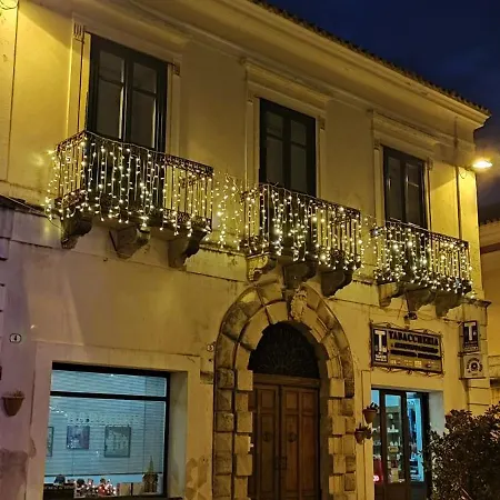 Apartman Palazzo Migliaccio *