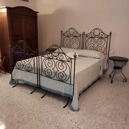 Palazzo Migliaccio * Gerace