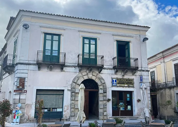 Palazzo Migliaccio * 杰拉切